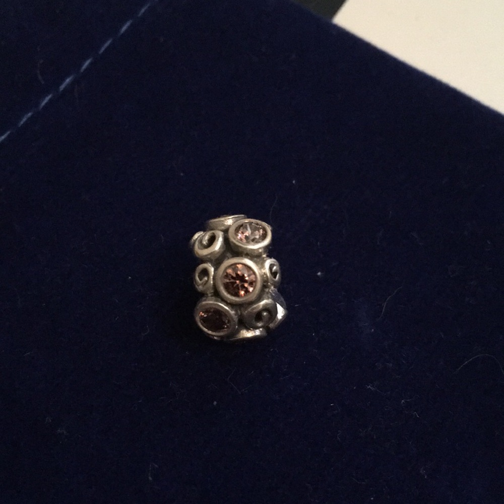Pandora bead